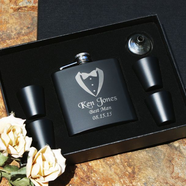 Black Flask Groomsmen Gift Set